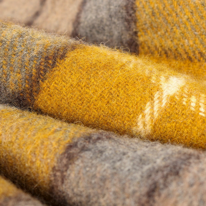 Highland Wool Blend Tartan Blanket / Throw Extra Warm Buchanan Natural